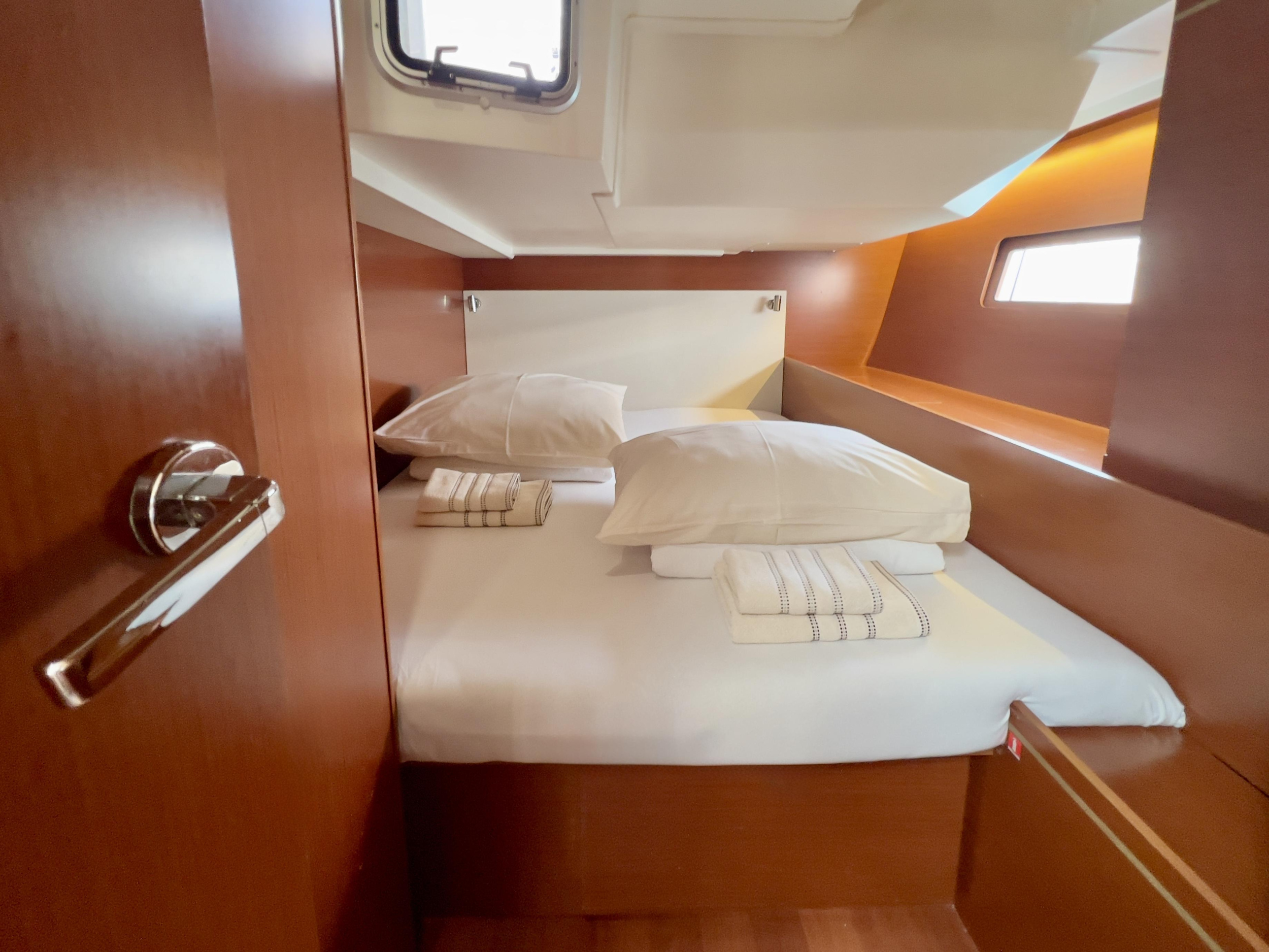 Oceanis 51.1 - 5 + 1 cab. — photo 17