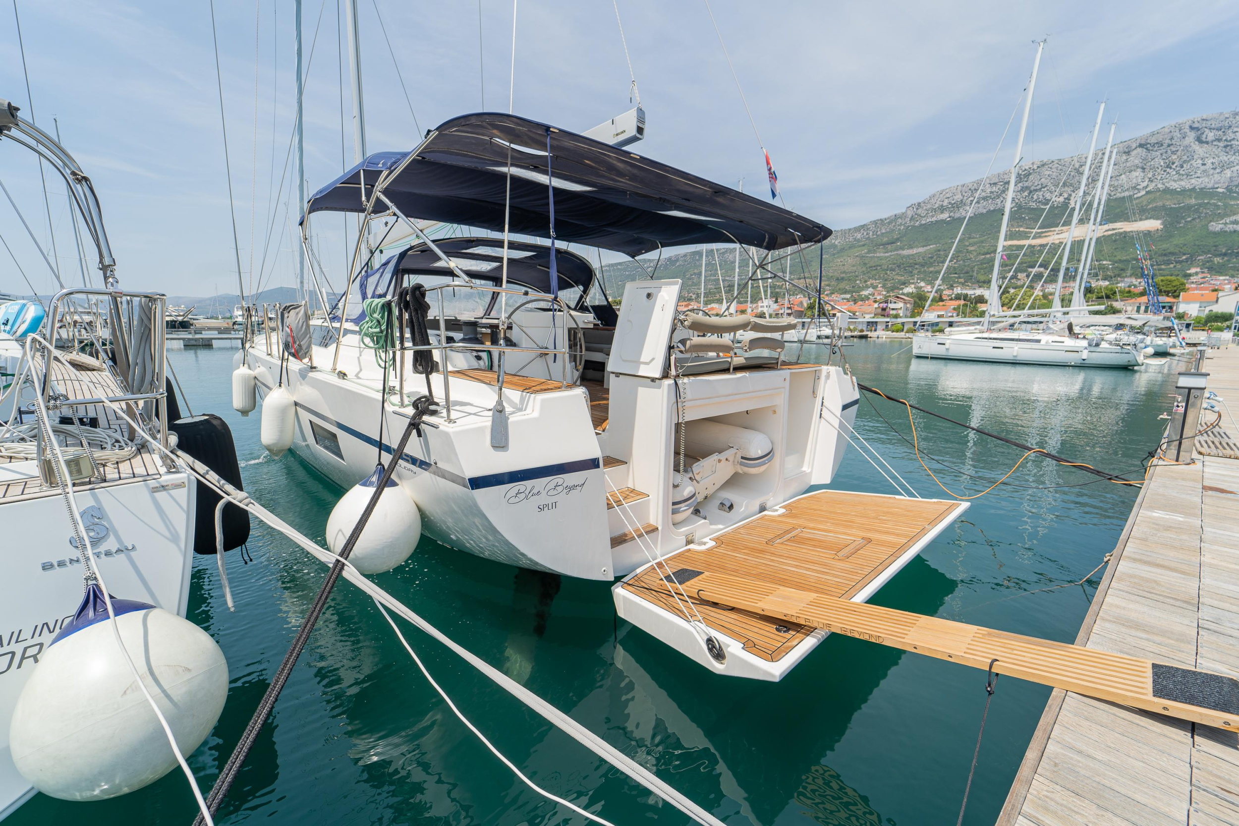Bavaria C57 Holiday — photo 3