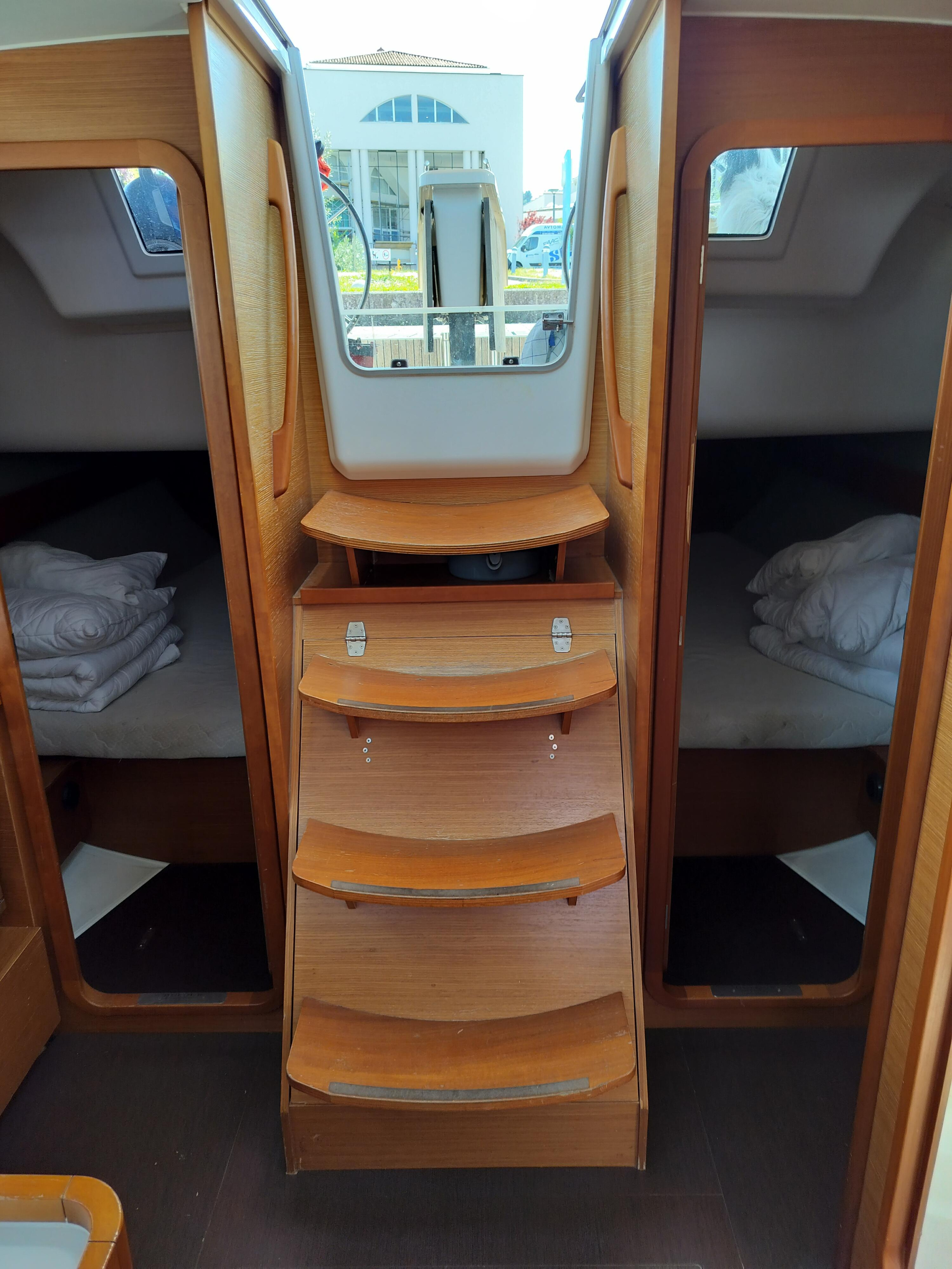 Dufour 382 GL — photo 6