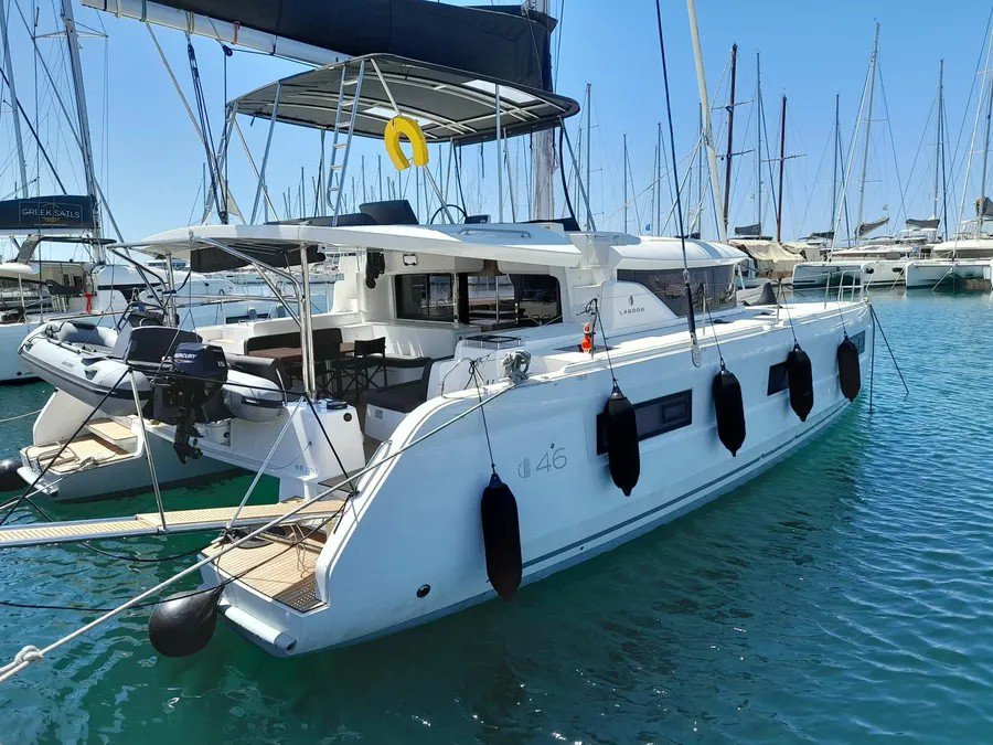 Lagoon 46 - 4 + 2 cab. — photo 3