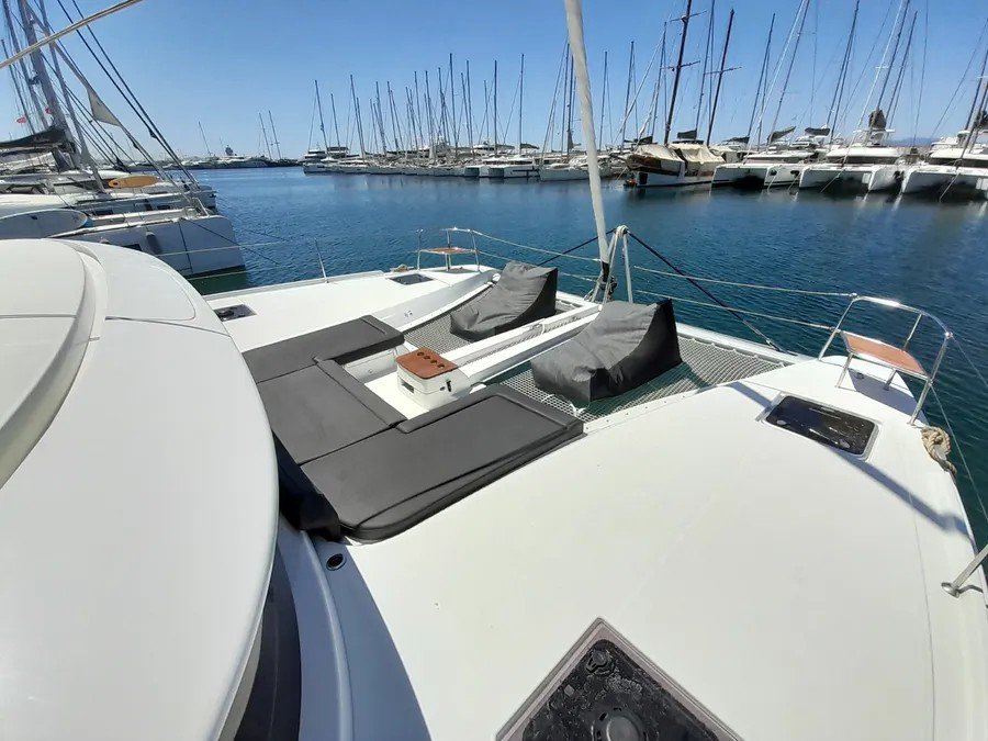 Lagoon 46 - 4 + 2 cab. — photo 11