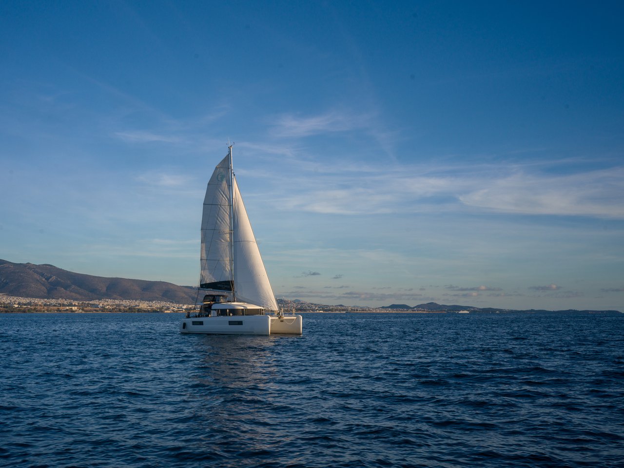 Lagoon 40 - 4 + 2 cab — photo 4