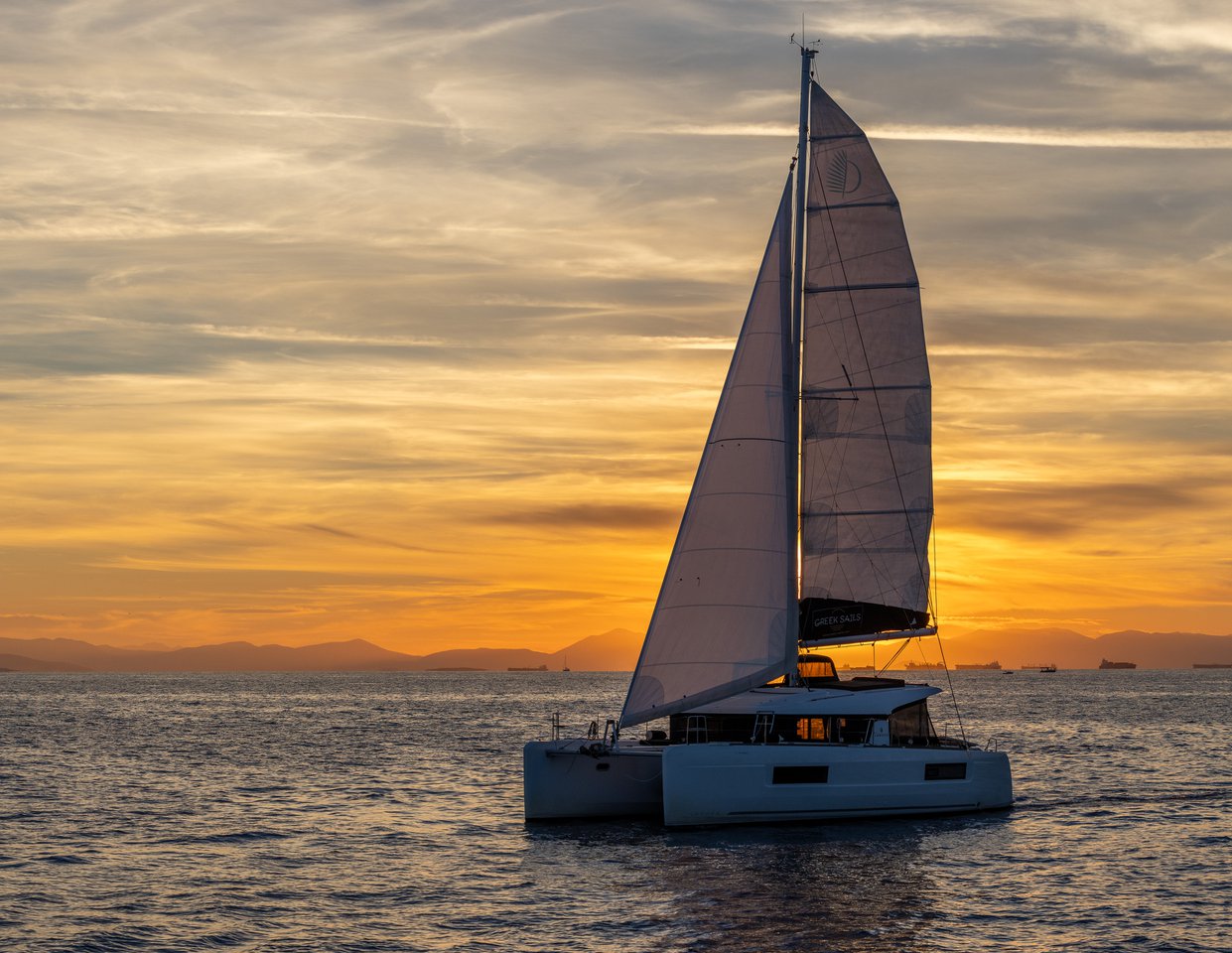Lagoon 40 - 4 + 2 cab — photo 11