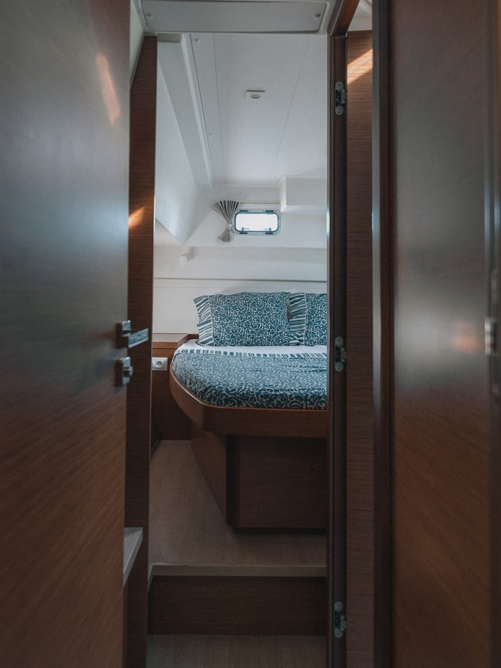 Lagoon 40 - 4 + 2 cab — photo 15