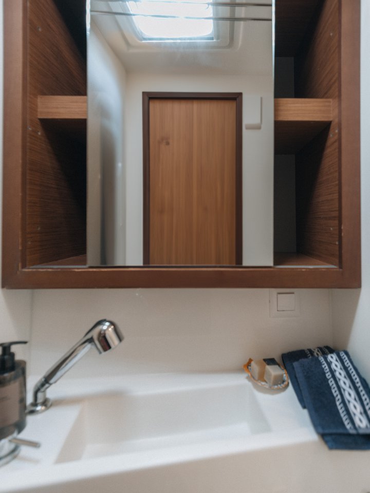 Lagoon 40 - 4 + 2 cab — photo 21
