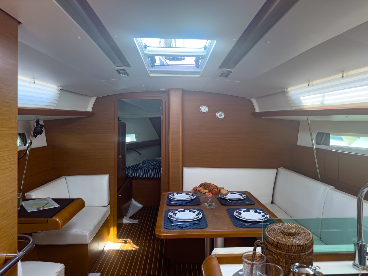 Sun Odyssey 419 - 3 cab. — photo 7