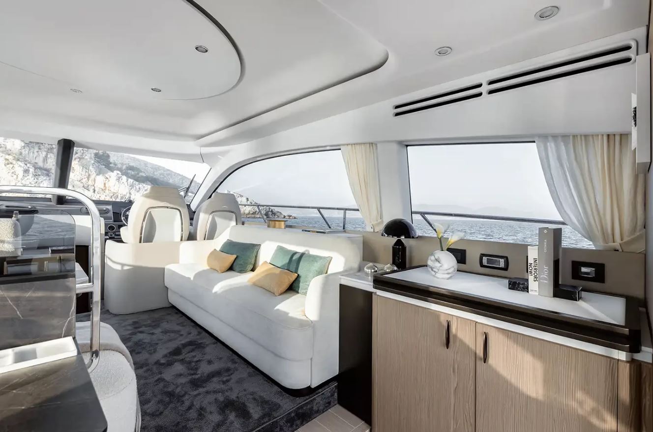 Azimut 53 Fly — photo 14