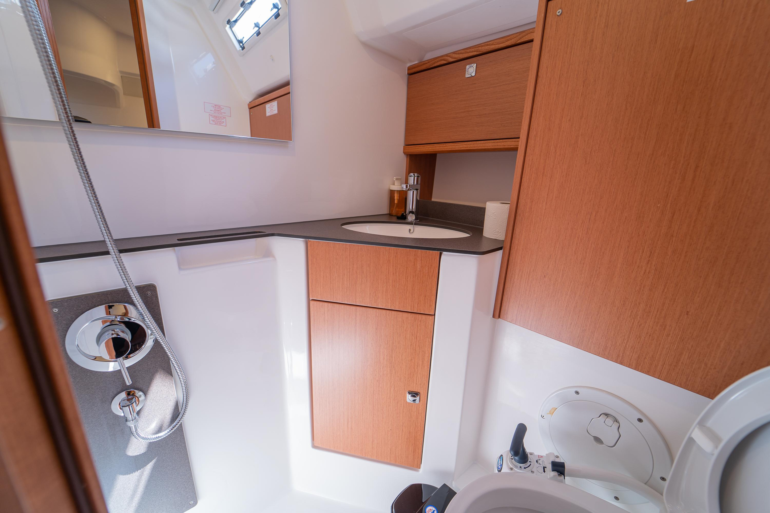 Bavaria Cruiser 46 - 4 cab. — photo 31