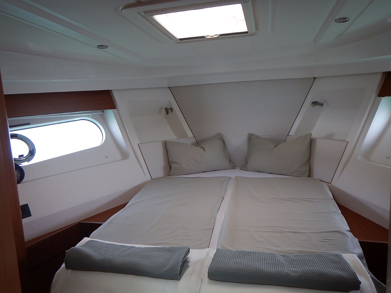 Swift Trawler 35 — photo 6