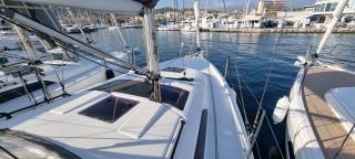 Dufour 37 - 3 cab. — photo 4