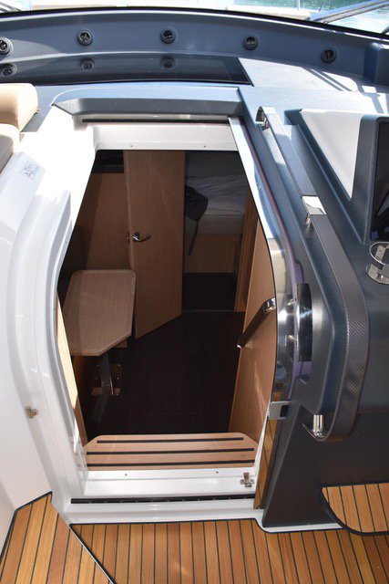 Bavaria SR38 Hard Top — photo 3