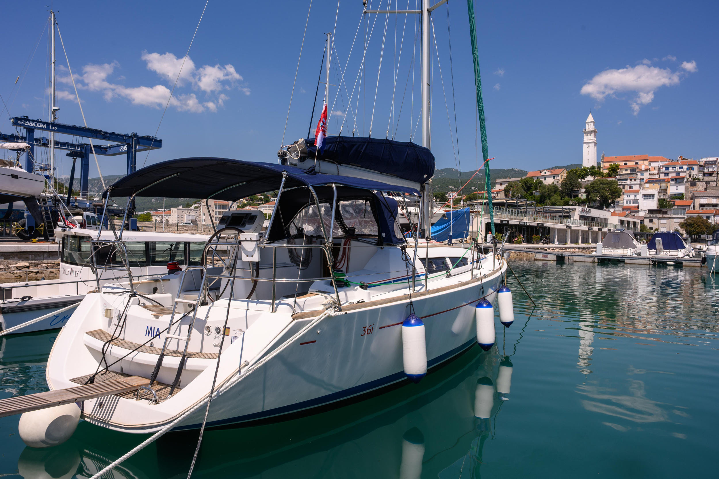 Sun Odyssey 36i — photo 3