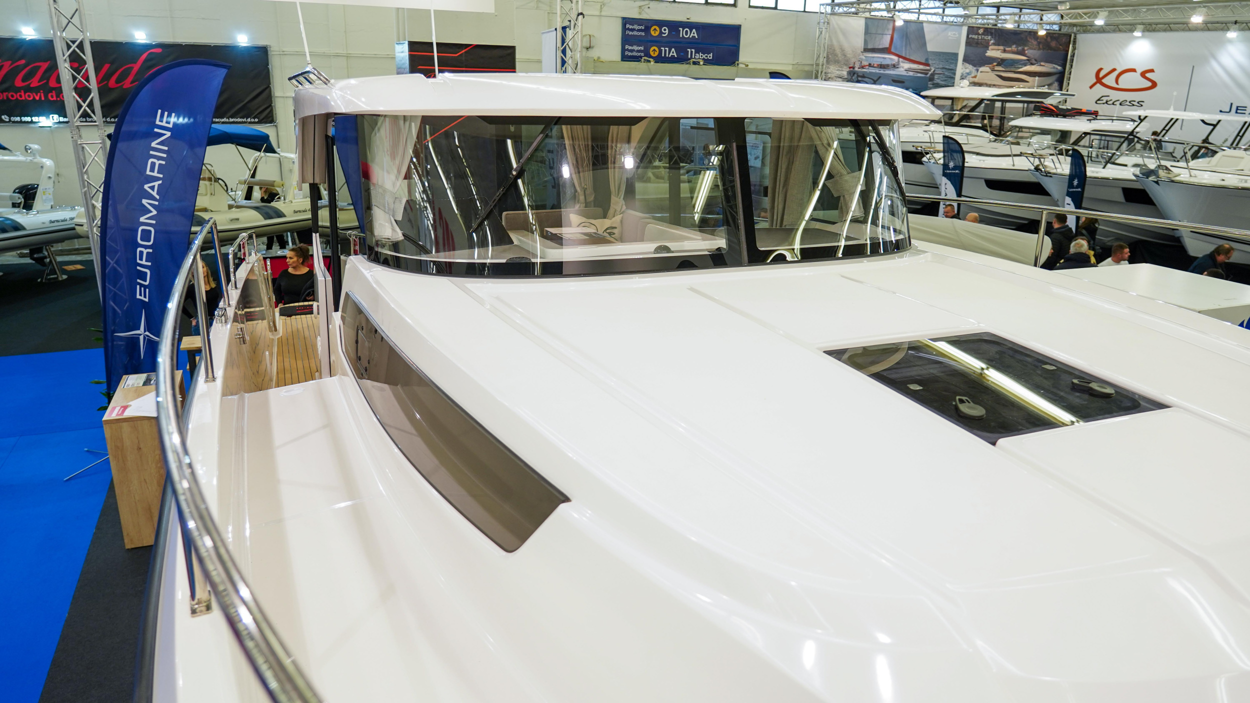 Delphia 10 Sedan — photo 15
