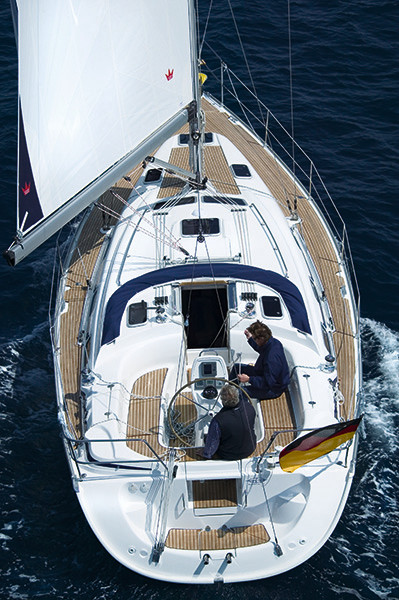 Bavaria 39 Cruiser — photo 4