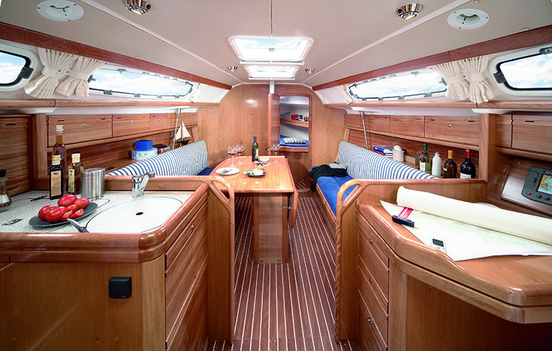 Bavaria 39 Cruiser — photo 5