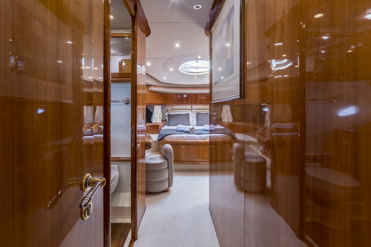 Sunseeker Manhattan 84 — photo 27