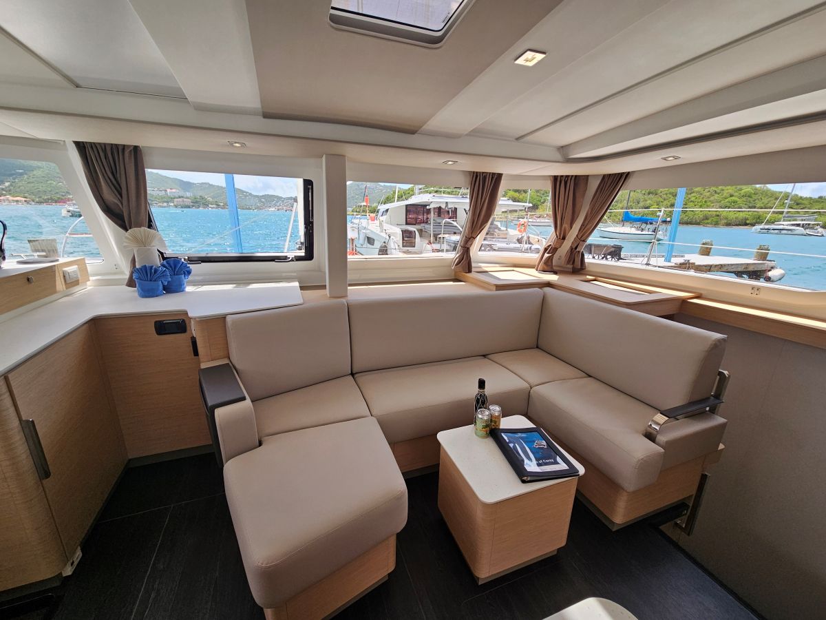 Fountaine Pajot FP 41 Maesto 3 — photo 15