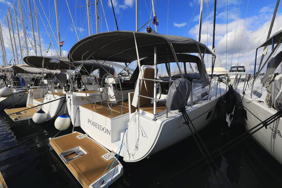 Hanse 508 - 5 + 1 cab. — photo 2