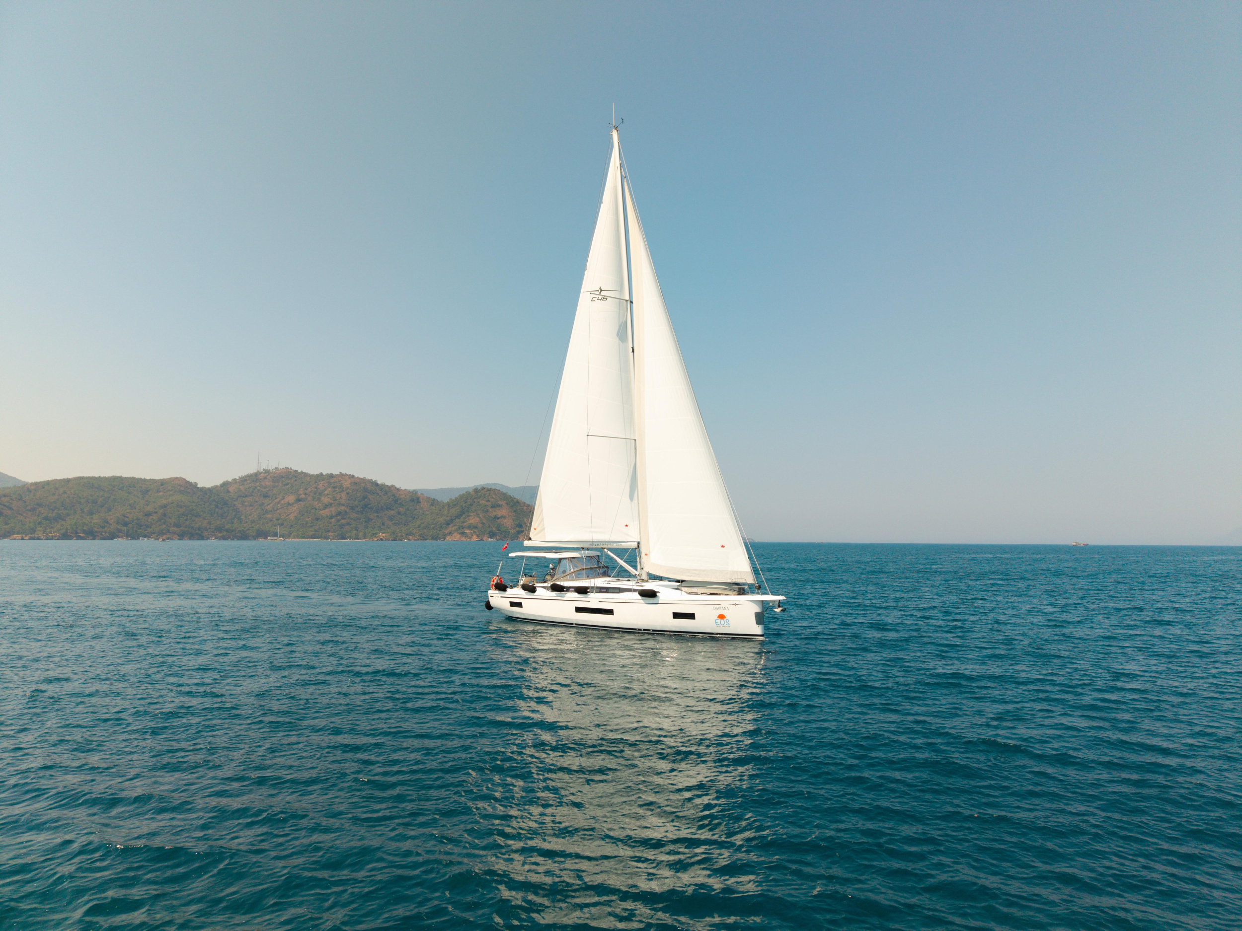 Bavaria C46 - 3 cab. — photo 1