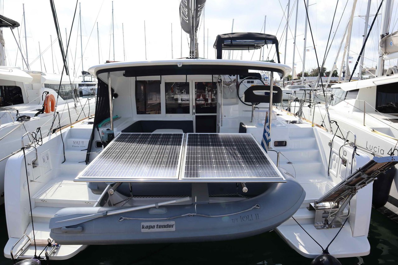 Lagoon 40 - 4 cab. — photo 9