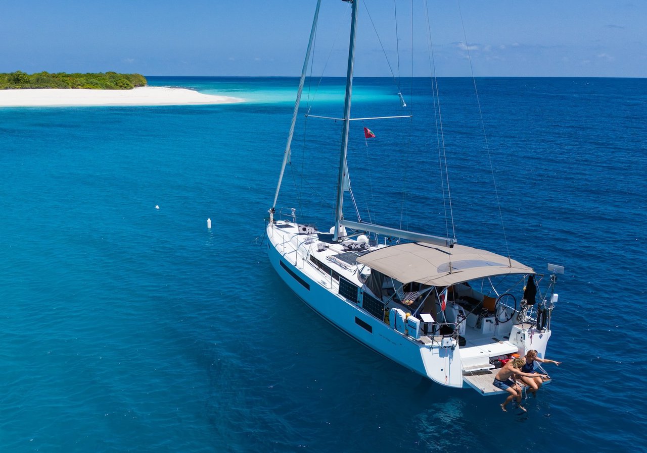 Sun Odyssey 490 - 5 cab. — photo 3