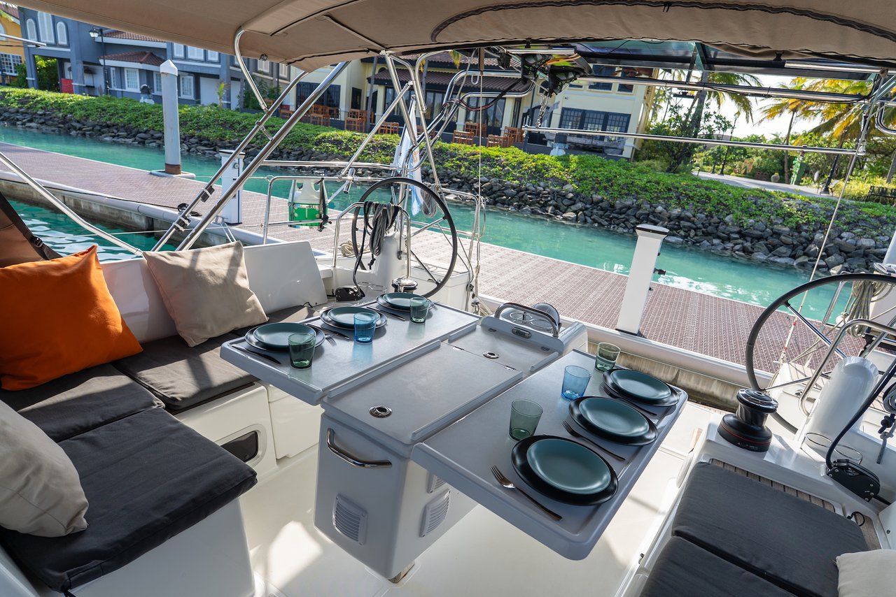 Sun Odyssey 490 - 5 cab. — photo 6