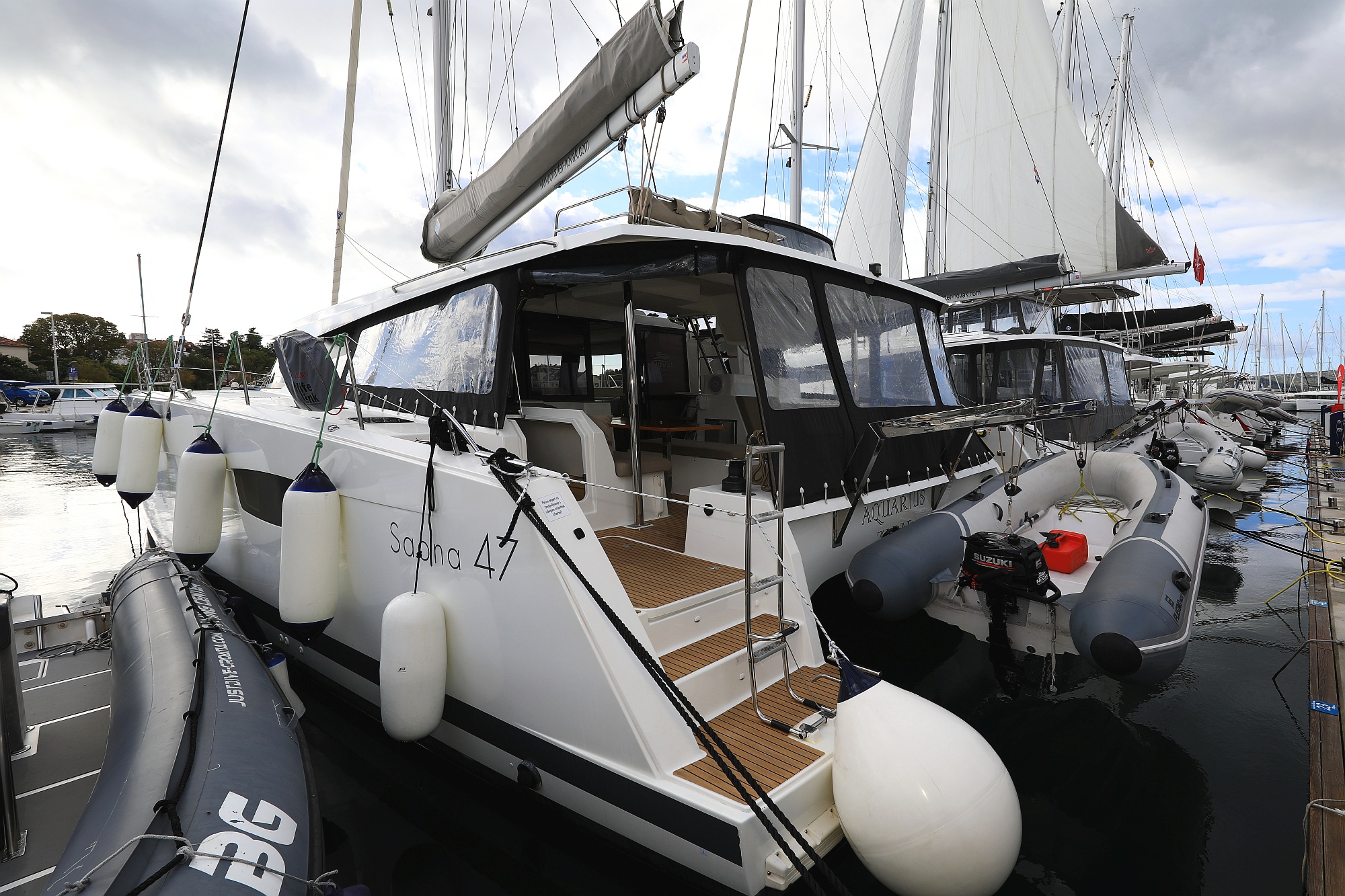 Fountaine Pajot Saona 47 Quintet - 5 + 1 cab. — photo 1