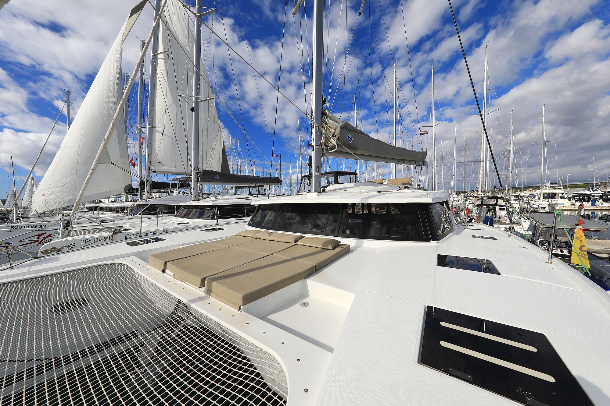 Fountaine Pajot Saona 47 Quintet - 5 + 1 cab. — photo 8