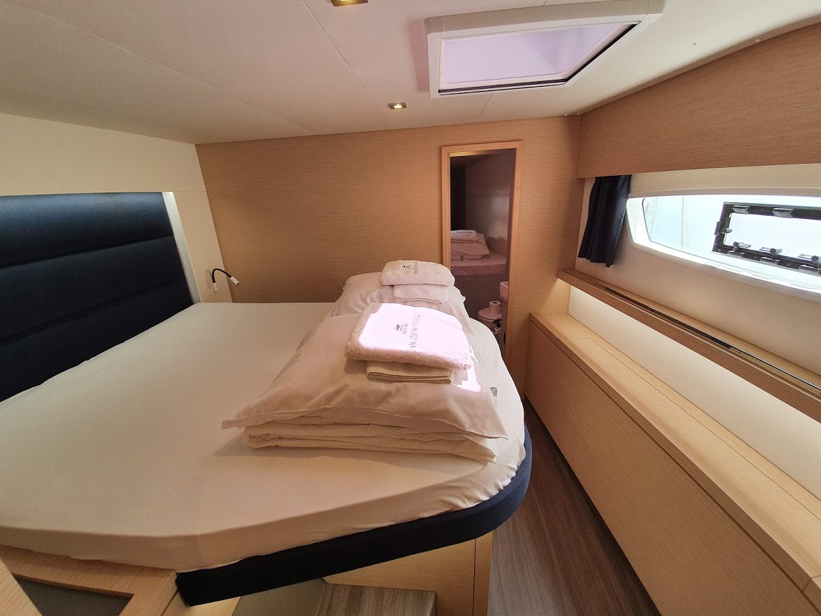 Fountaine Pajot Saona 47 Quintet - 5 + 1 cab. — photo 12