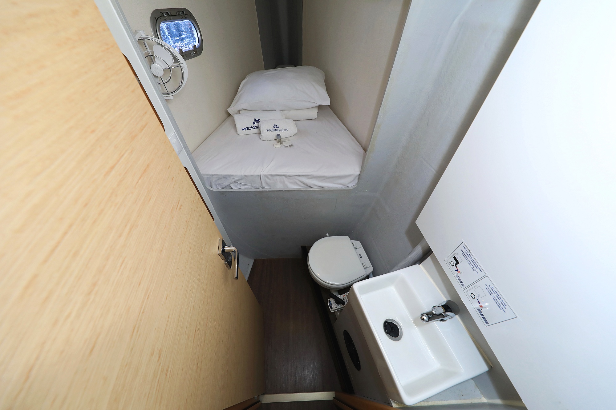 Fountaine Pajot Saona 47 Quintet - 5 + 1 cab. — photo 17