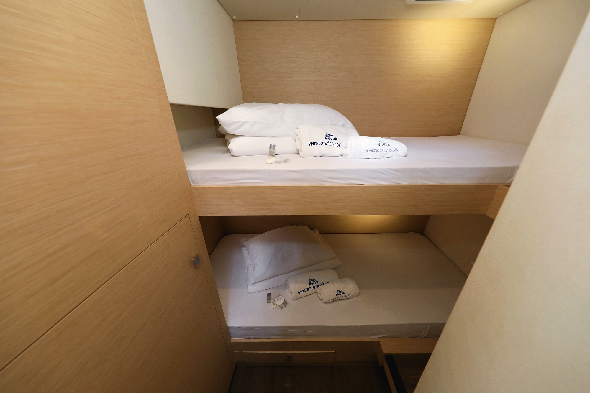 Fountaine Pajot Saona 47 Quintet - 5 + 1 cab. — photo 19
