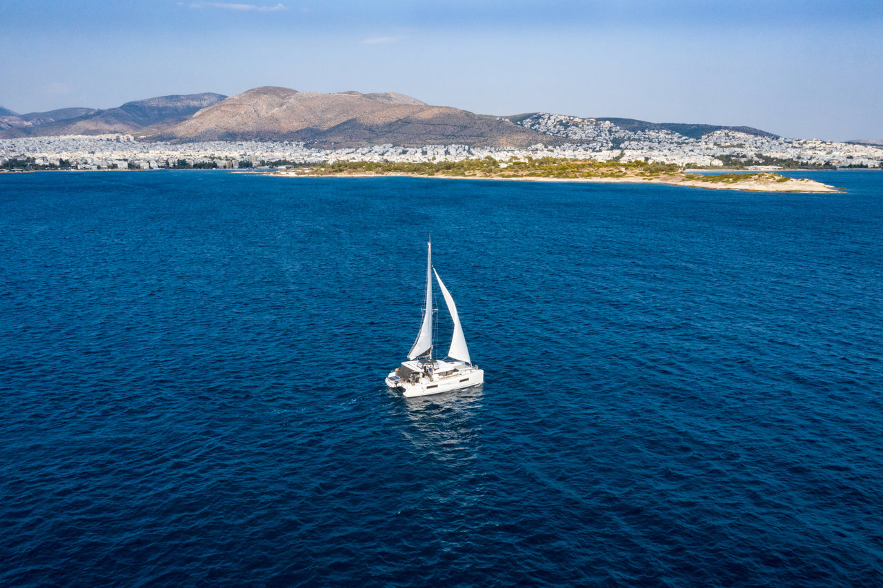 Lagoon 40 - 4 + 1 cab. — photo 6