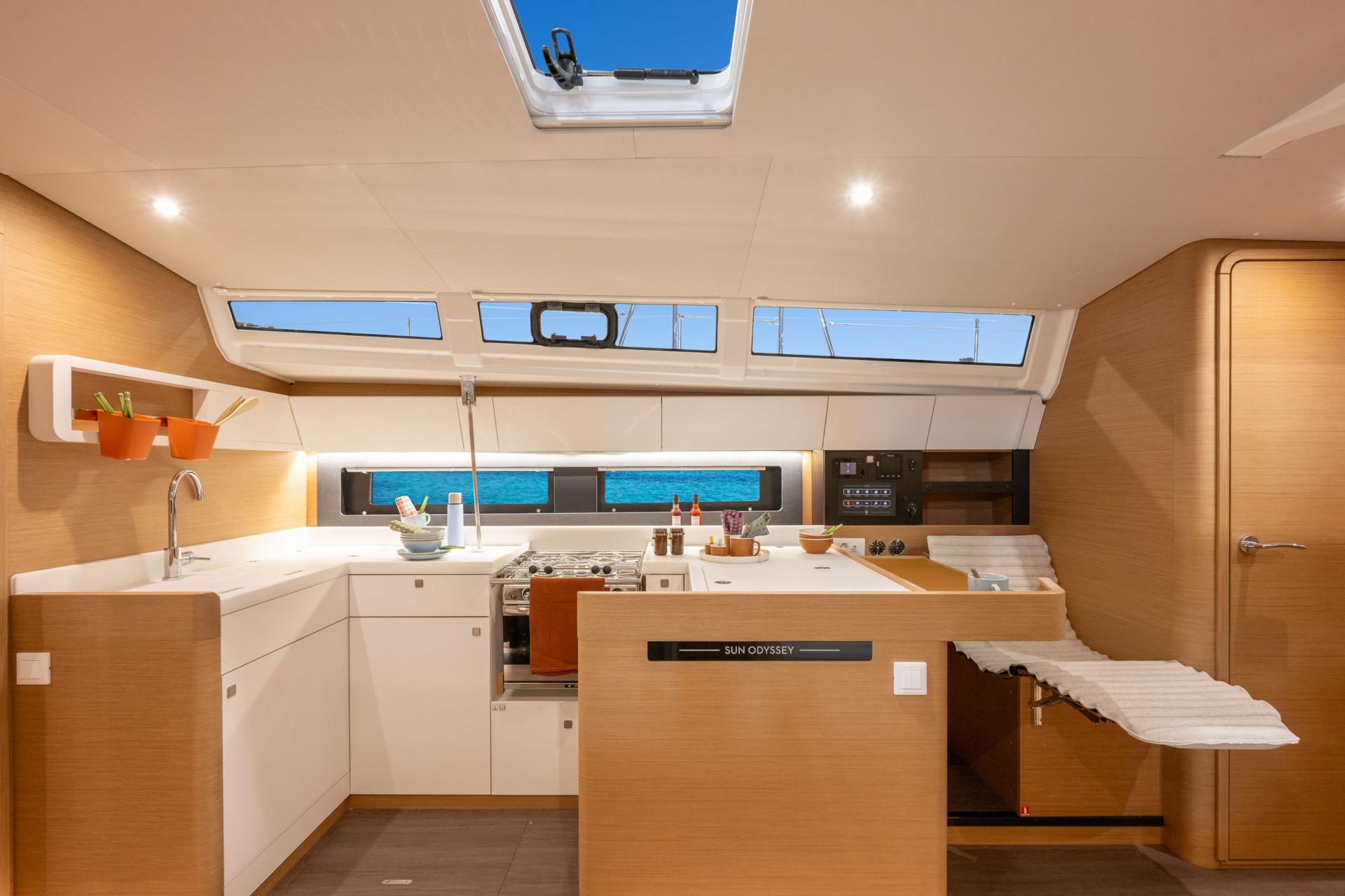 Sun Odyssey 455 — photo 17