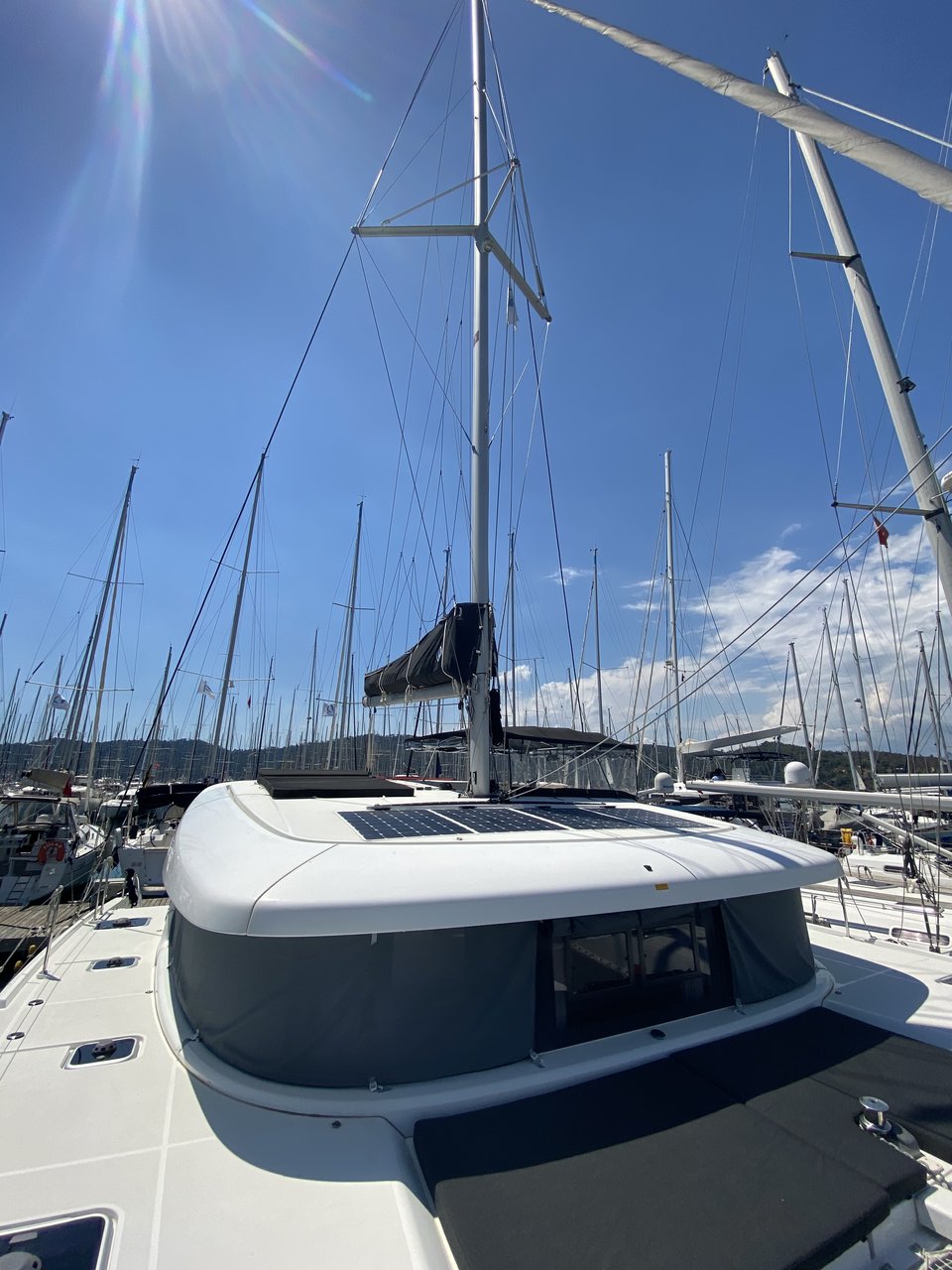 Lagoon 42 - 4 cab. — photo 3