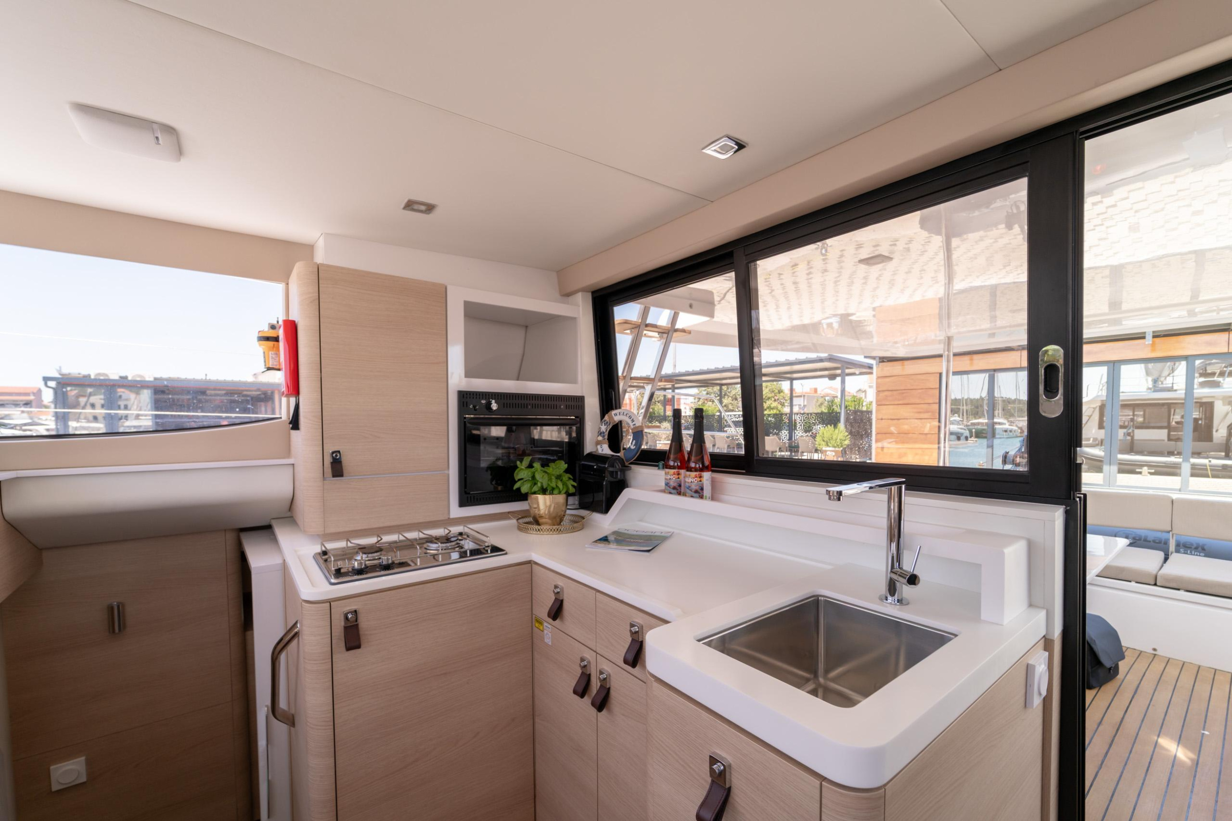 Aventura 37 - 3 cab. — photo 15