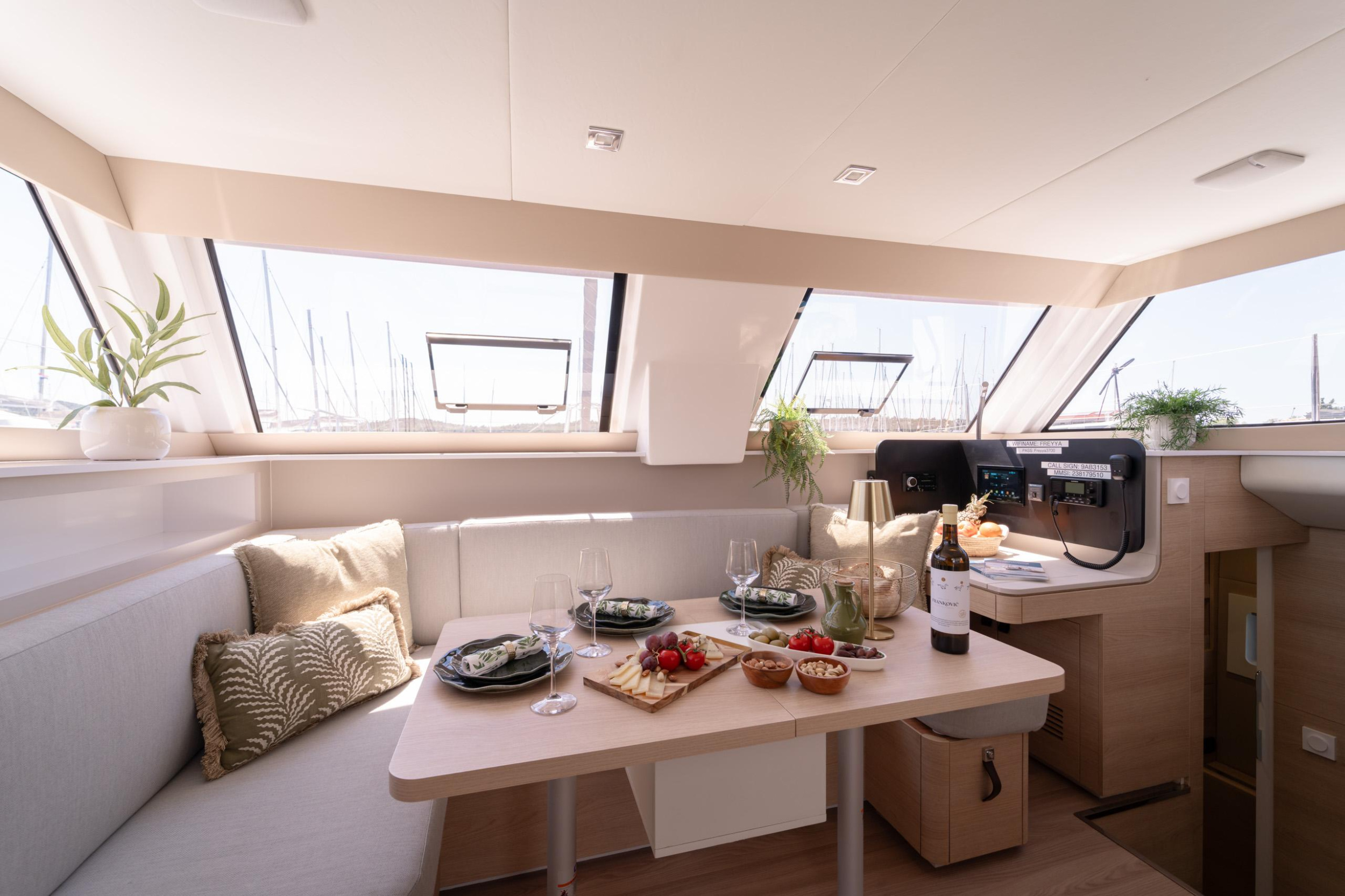 Aventura 37 - 3 cab. — photo 18