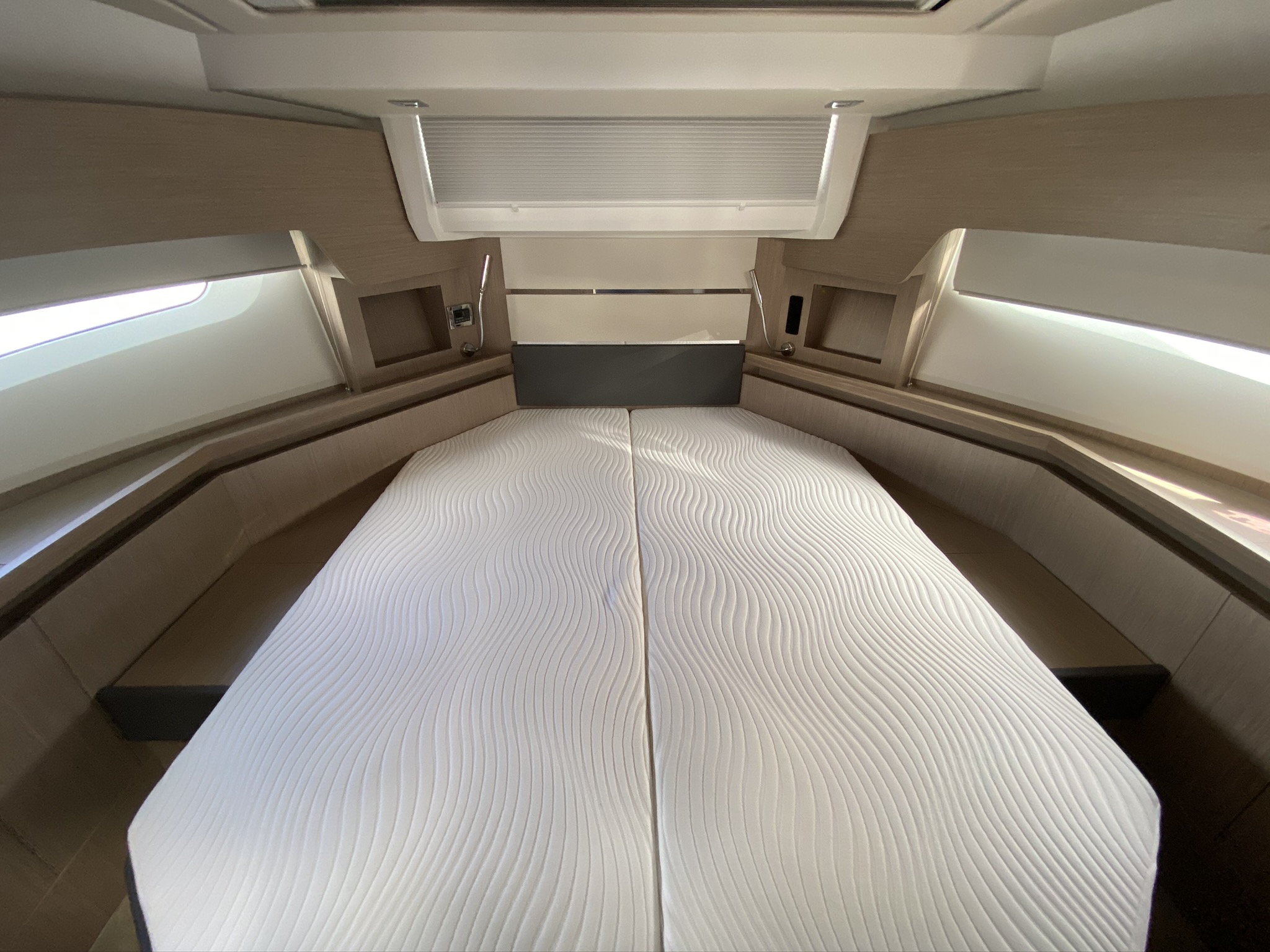 Sealine F430 — photo 10
