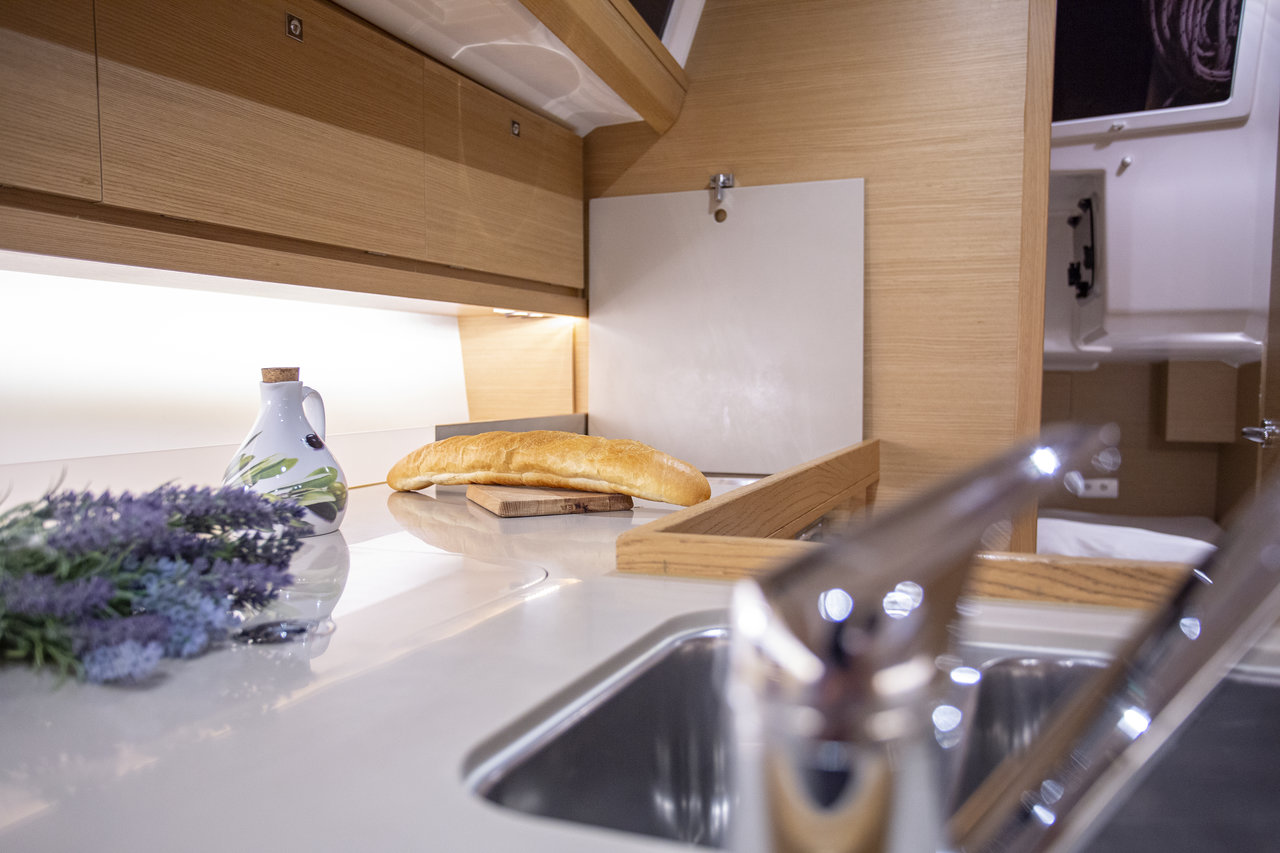 Dufour 412 GL — photo 16