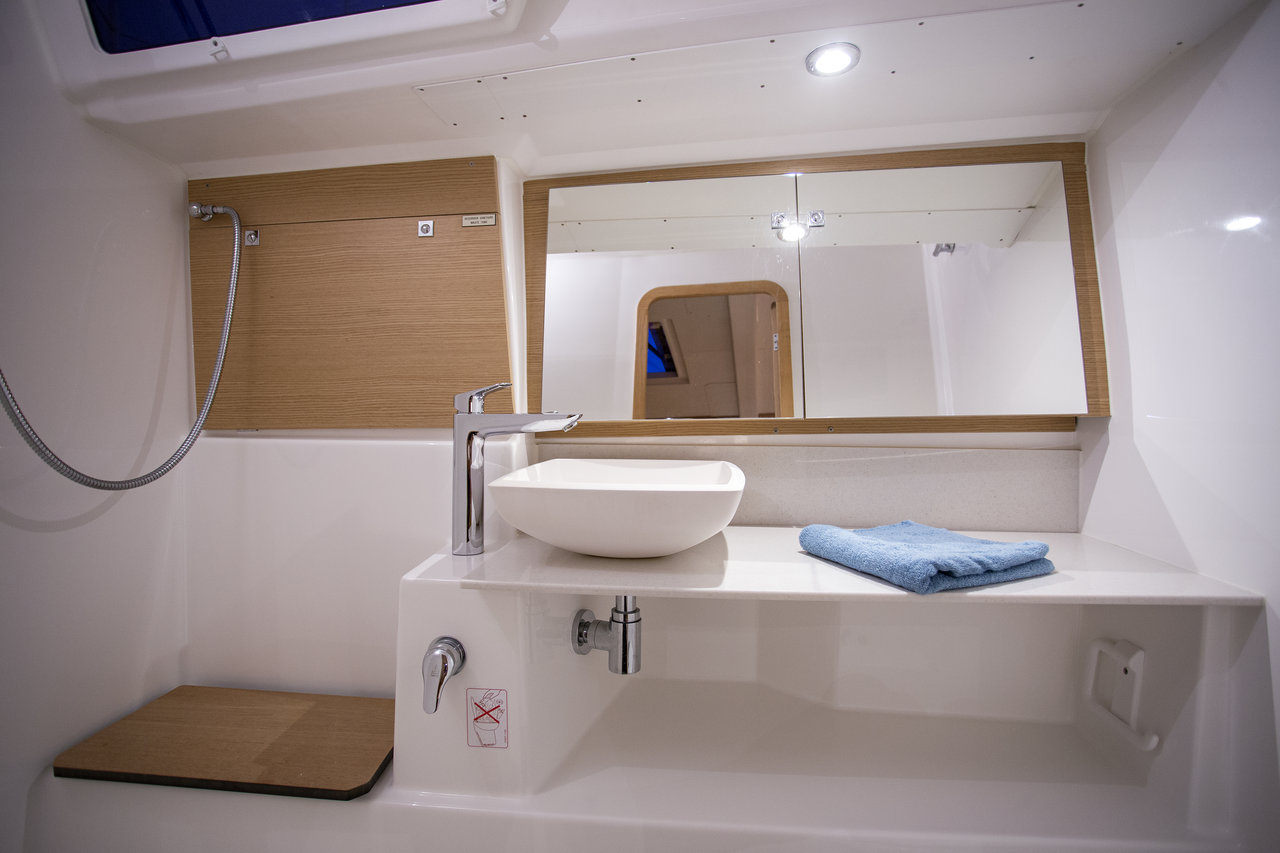 Dufour 412 GL — photo 23