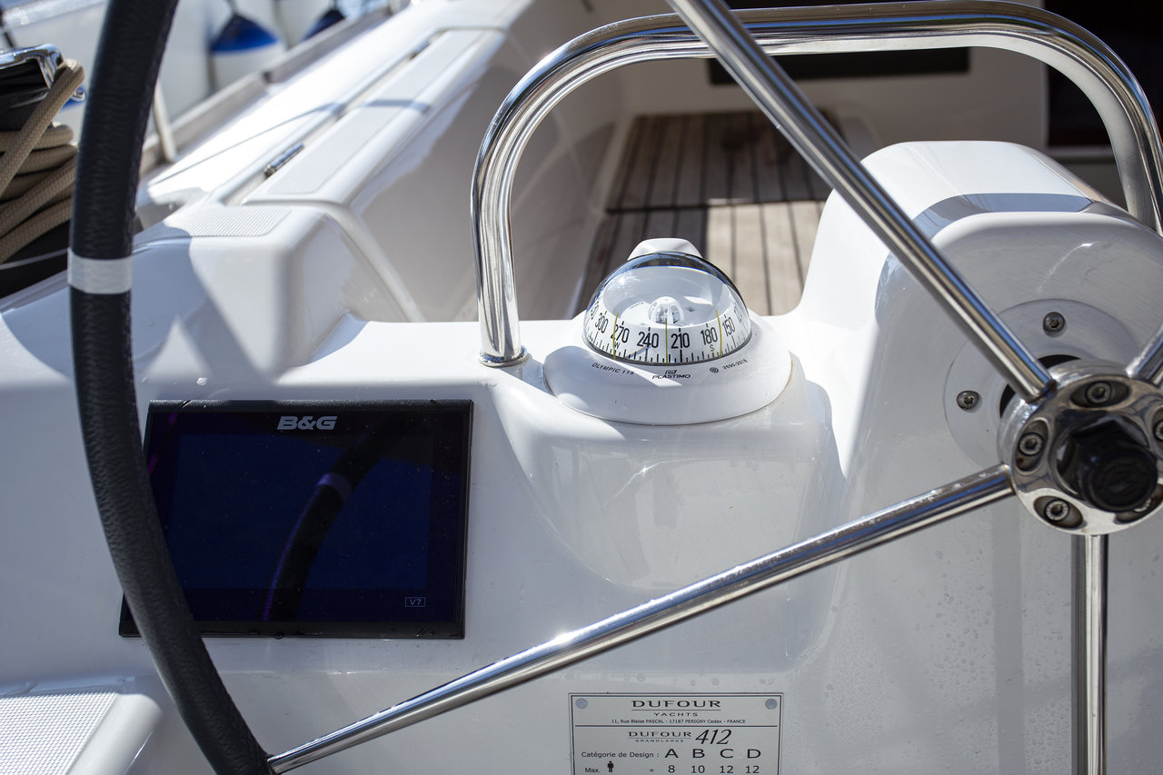 Dufour 412 GL — photo 8
