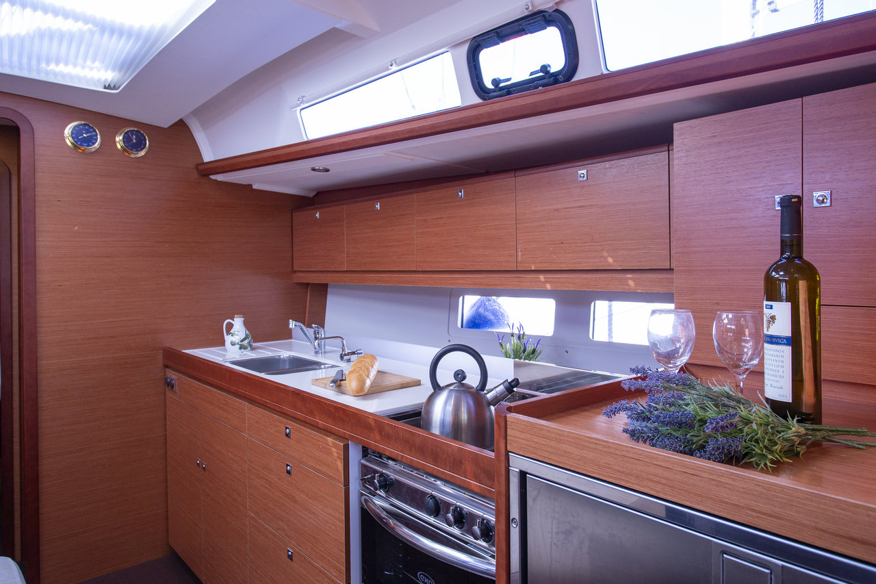 Dufour 460 GL — photo 15