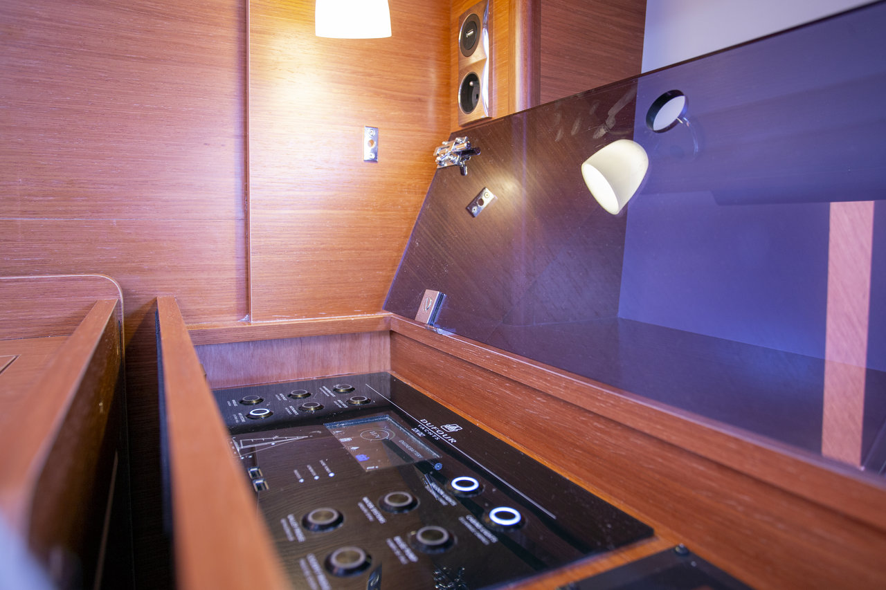 Dufour 460 GL — photo 19