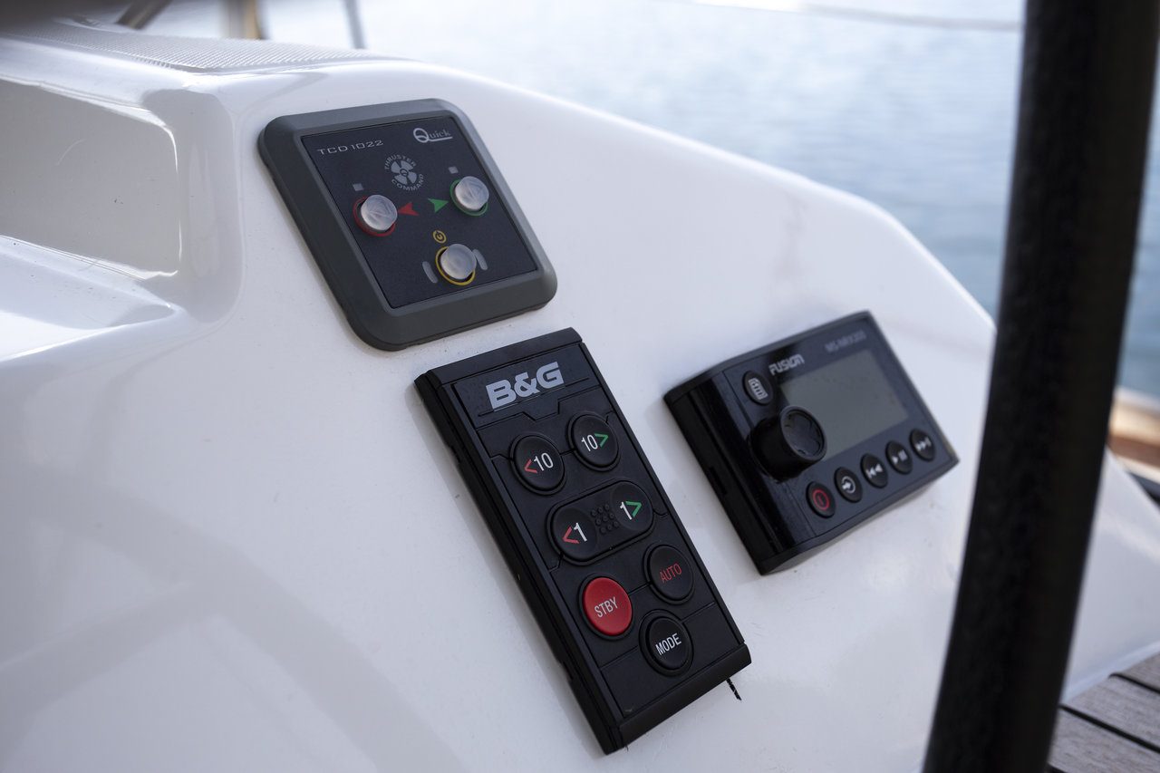 Dufour 520 GL — photo 14