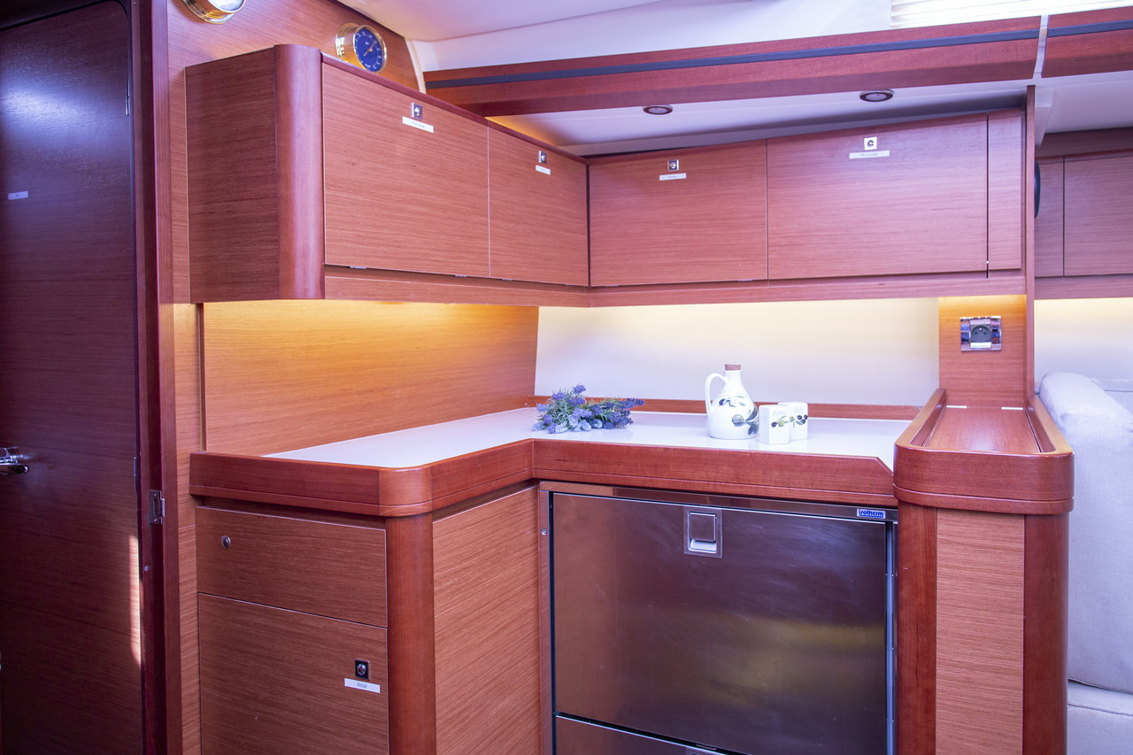Dufour 520 GL — photo 22
