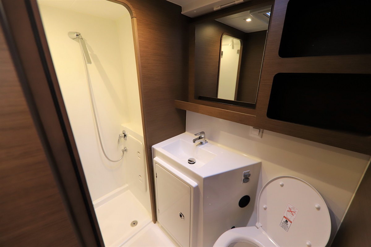 Lagoon 42 - 4 + 2 cab. — photo 14