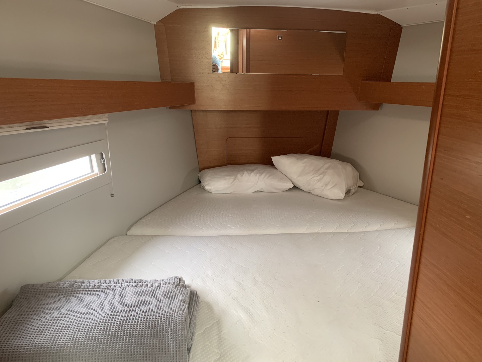 Dufour 390 GL — photo 12