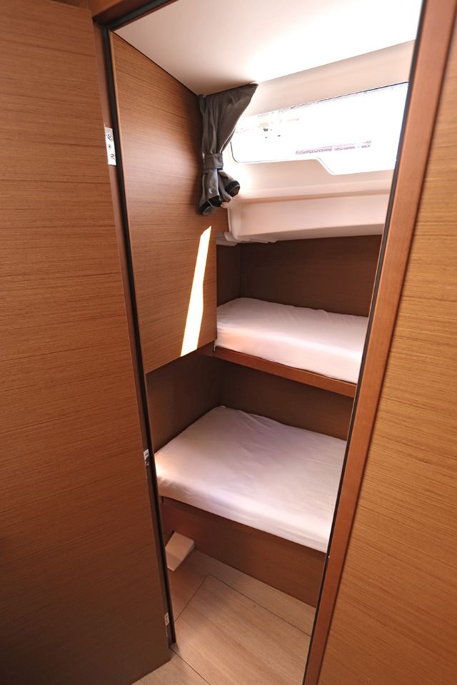Sun Odyssey 490 - 5 cab. — photo 13