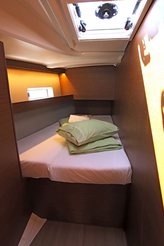 Sun Odyssey 490 - 5 cab. — photo 14