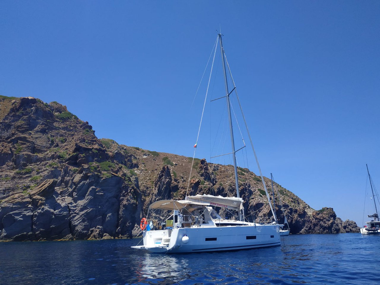 Dufour 390 GL — photo 1
