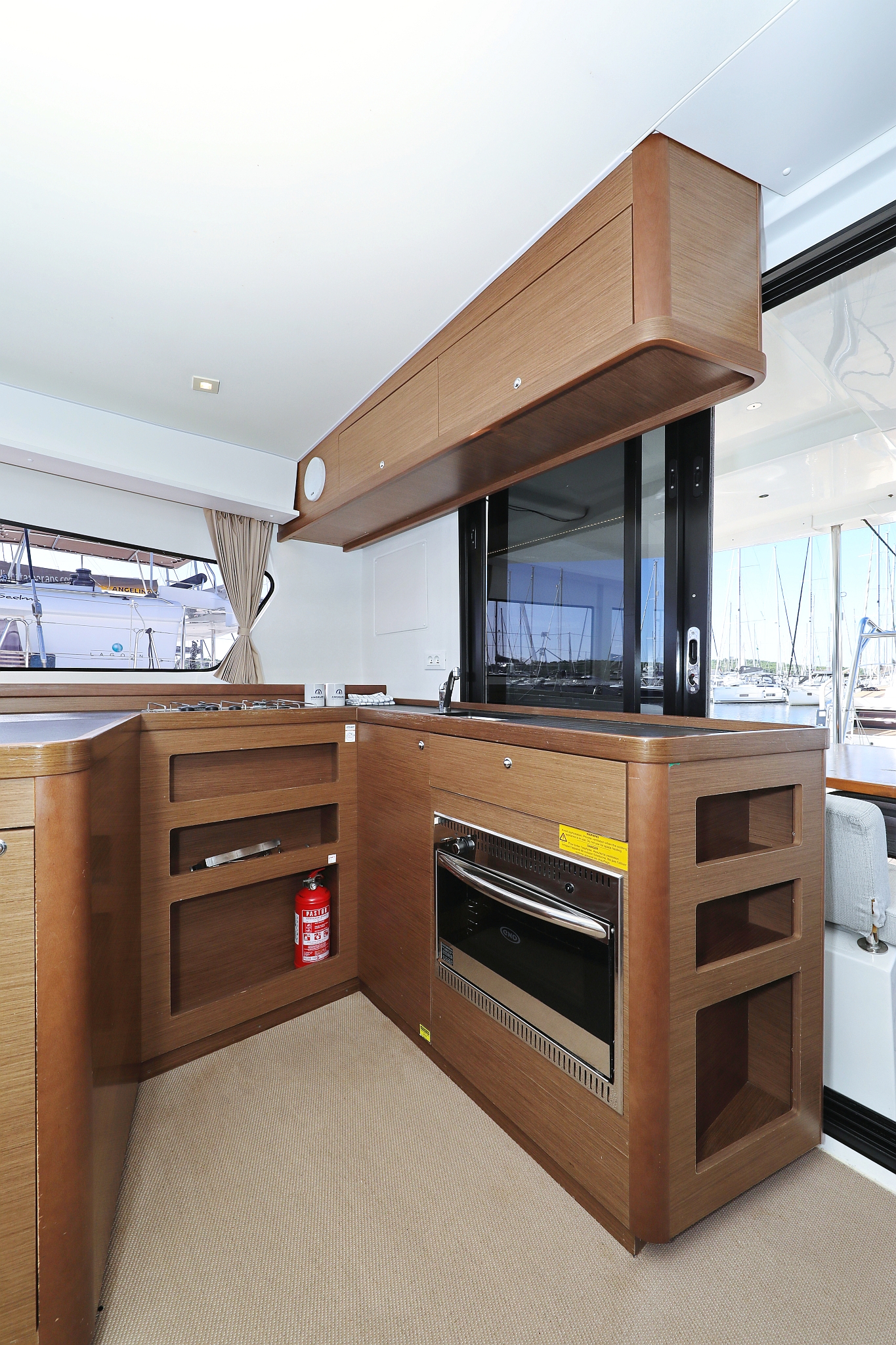 Lagoon 42 - 4 + 2 cab. — photo 39